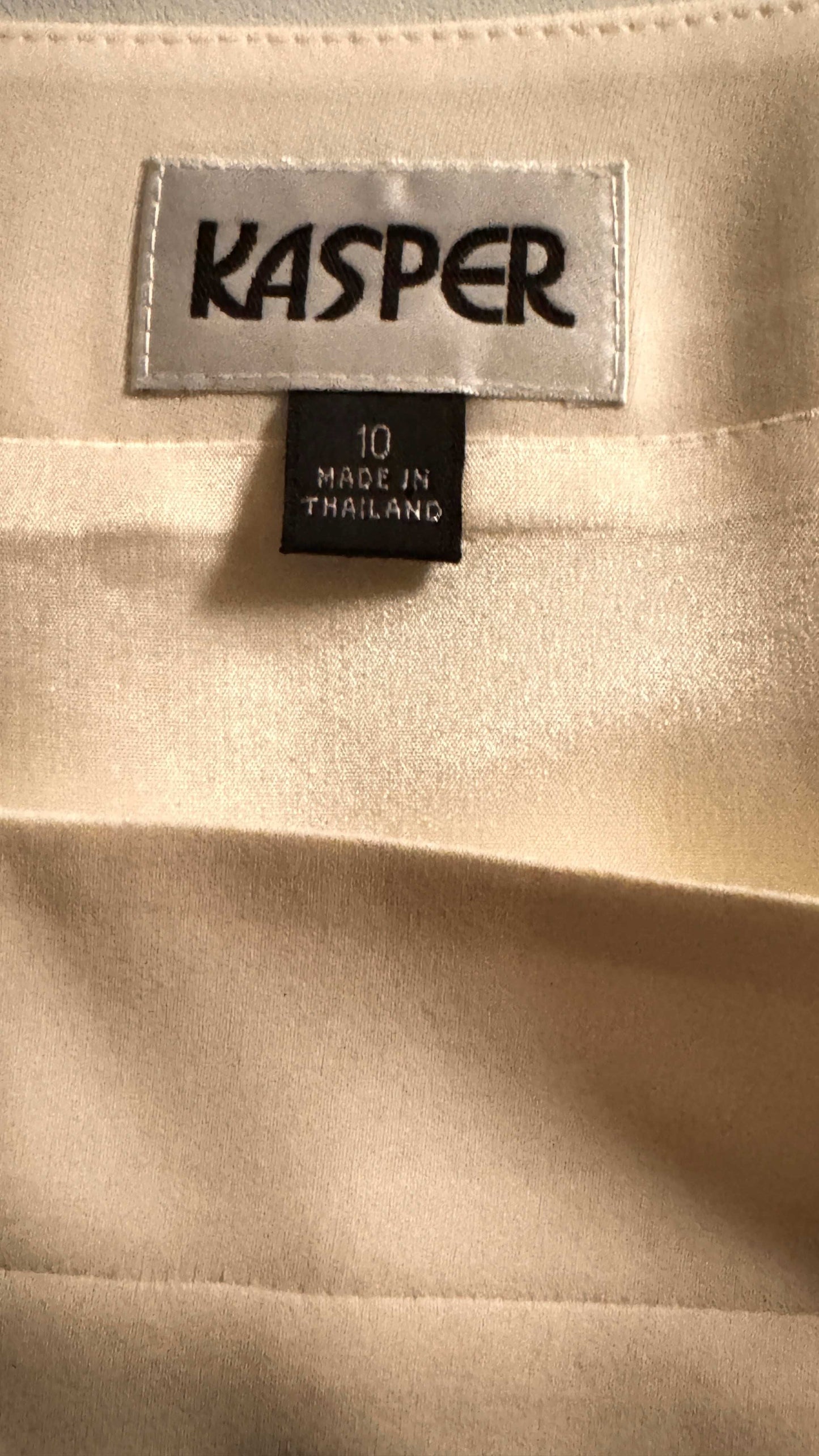 Casper Blouse (size 10 petite) - The Petite Suite
