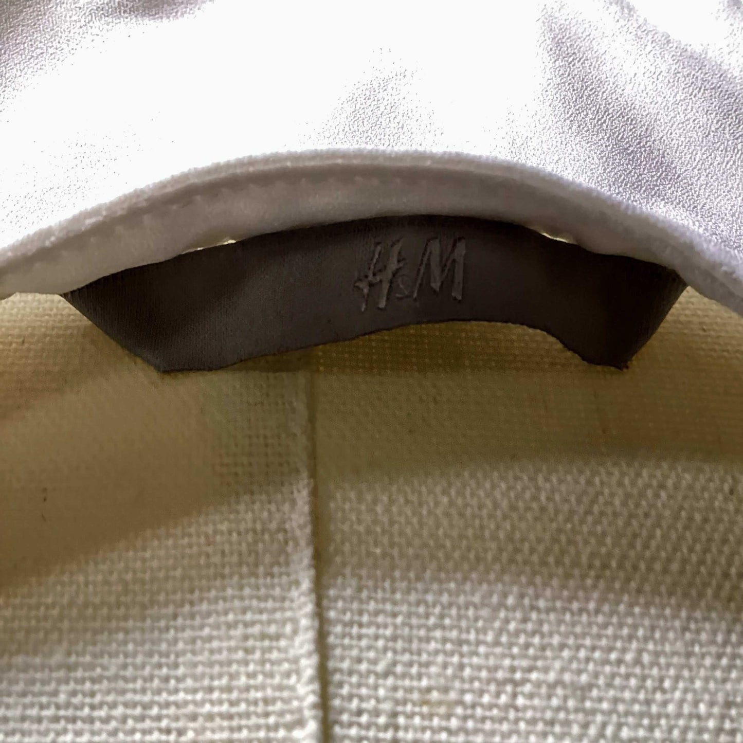 H&M White Blouse (Small Petite) - Lightweight & Stylish - The Petite Suite
