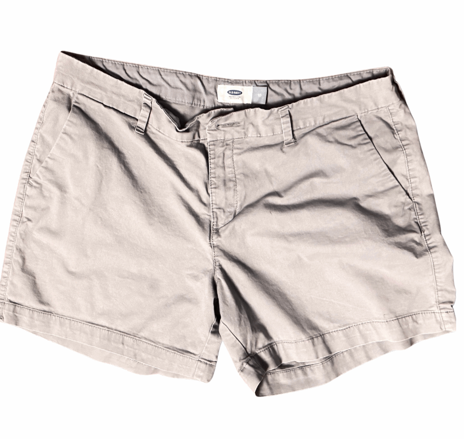 Old Navy Chinos (size 6 petite) - The Petite Suite