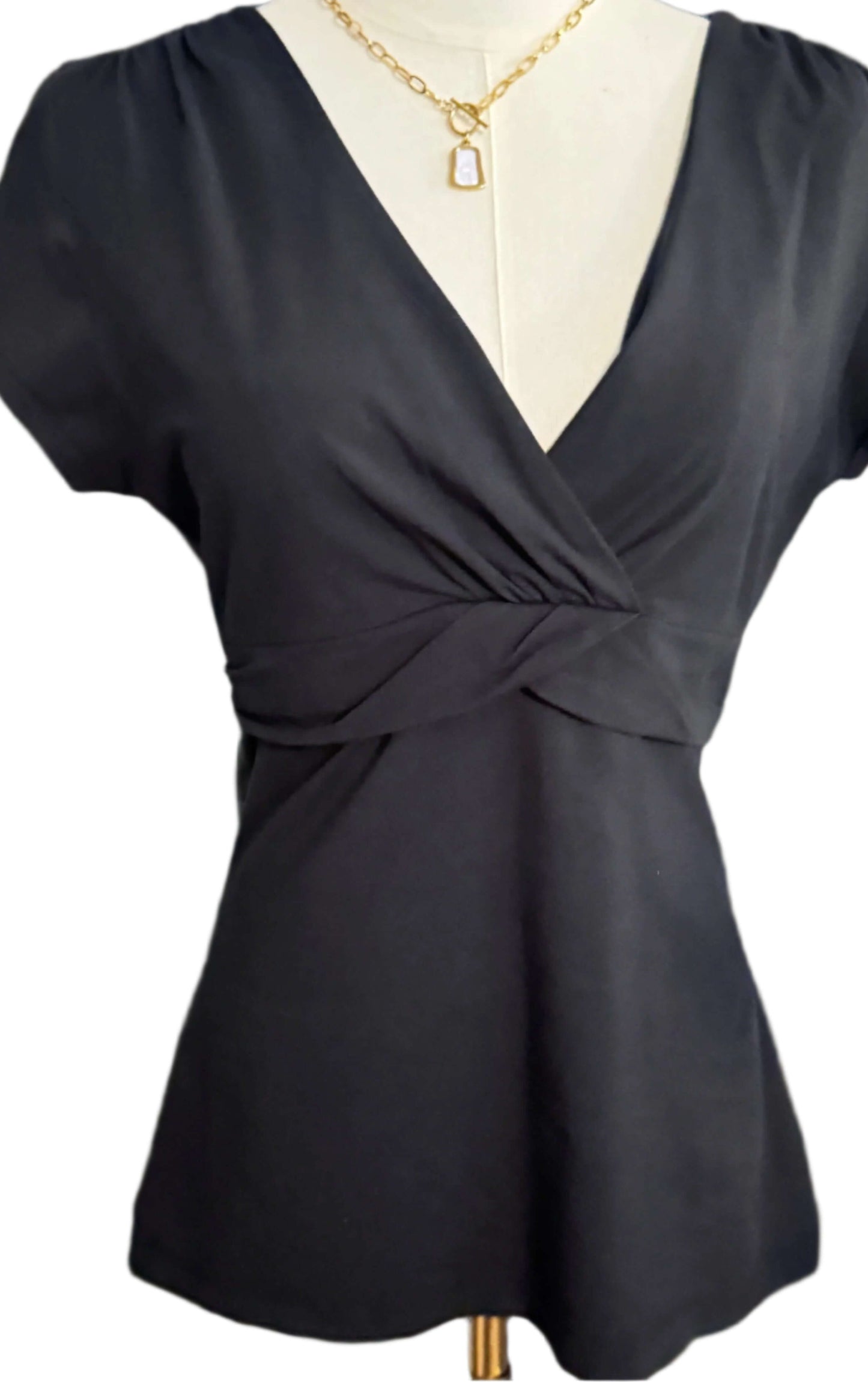 White House Black Market Blouse (medium petite) - The Petite Suite