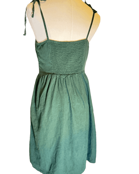 Aerie Sundress (size medium) - The Petite Suite