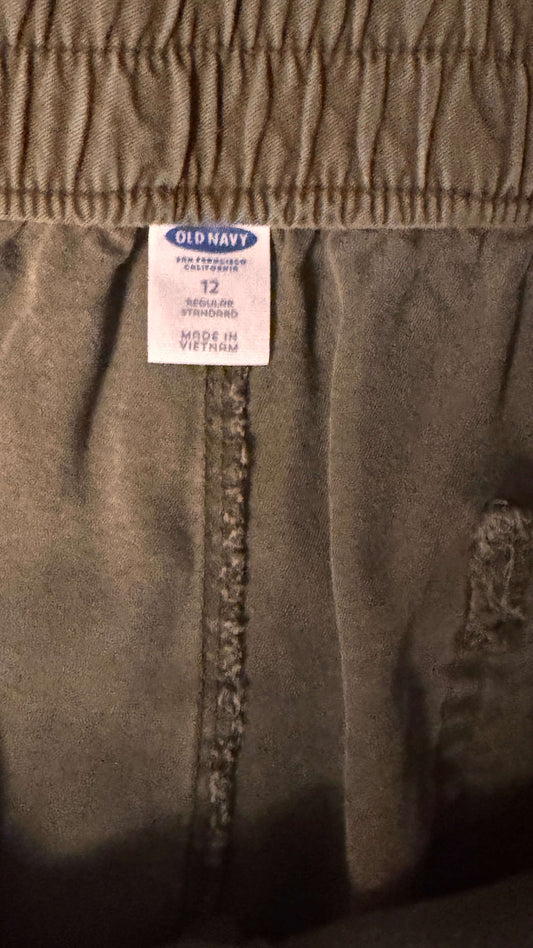 Old Navy size 12 petite soft pants label showing 4 pockets in a relaxed fit design.